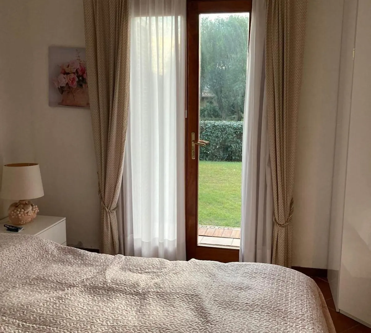 Nyaraló Sea Front House In Puntaldia Villa